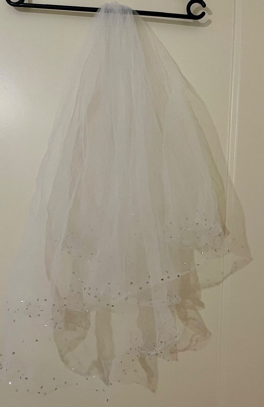 Autres: Neuve Voile de Mariée avec strass – Neuf avec emballage d'origine à Genève par Annilu 2