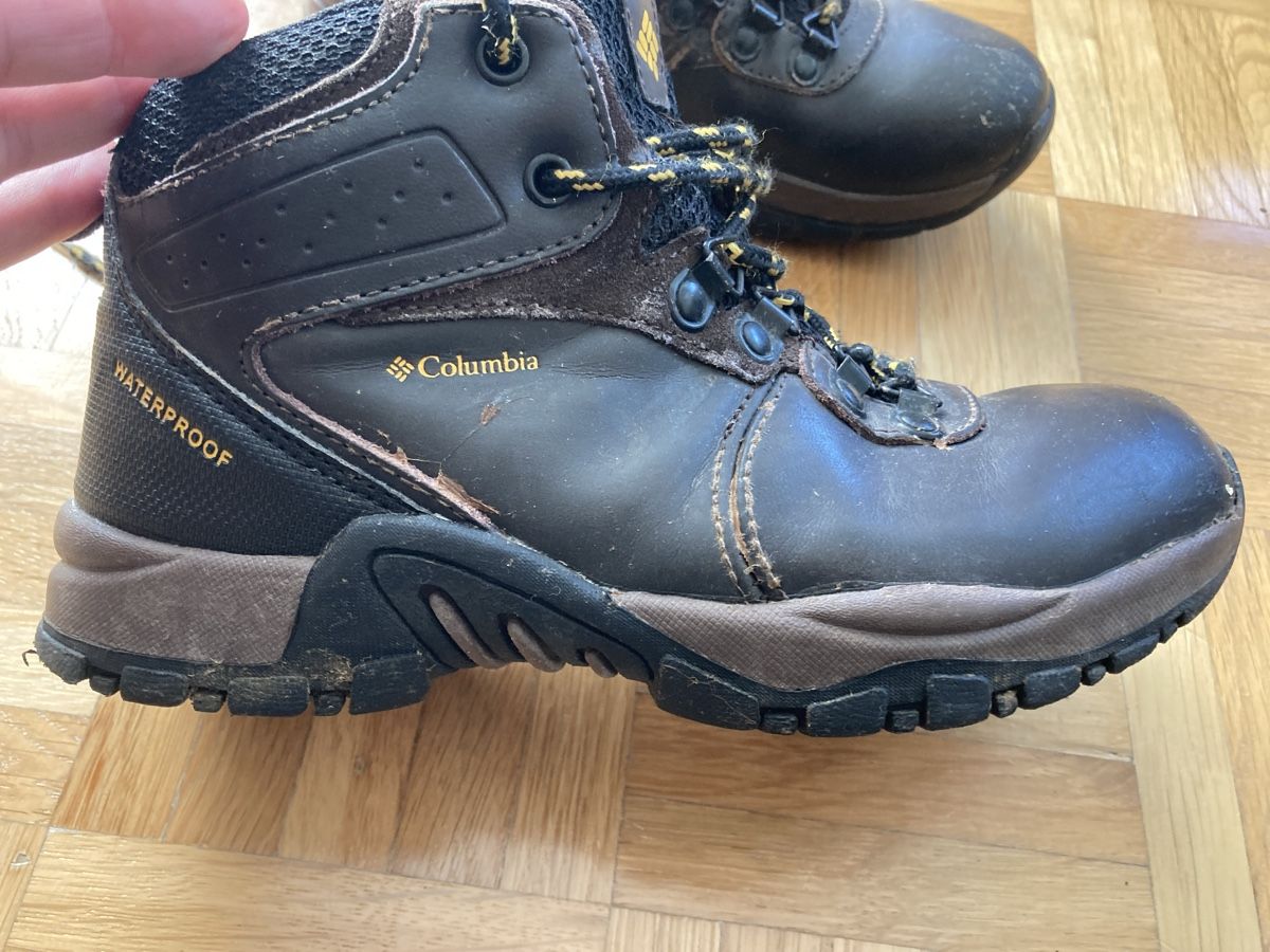 Columbia Scarpe per ragazzi: Wanderschuhe Gr. 34 Columbia – Usato da Zürich venduto da kiskinfam 2