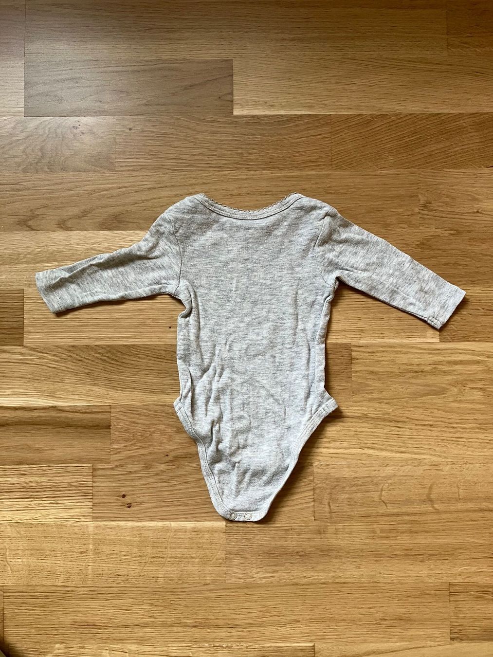 Biancheria intima: Body Gr. 50-56 "trop chou" – Usato da Urdorf venduto da Chrugitsch 1