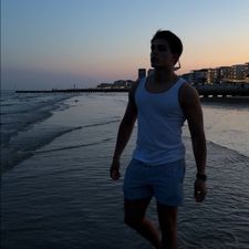 Profile image of ale_hh8s