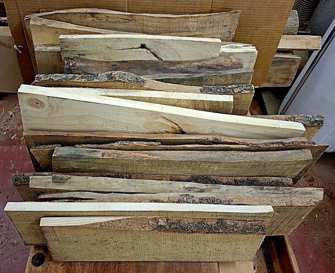 Holzartikel: Massivholzbretter - Rohholz – Gebraucht aus Zürich von AuctionAlan 2