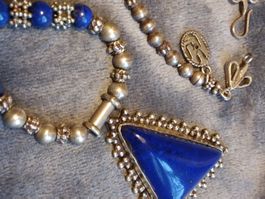 Schönes Silber Lapislazuli Collier, Halskette, signiert