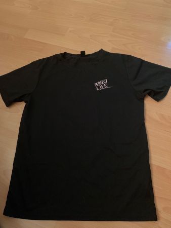 Joli t-shirt noir Shein t. S