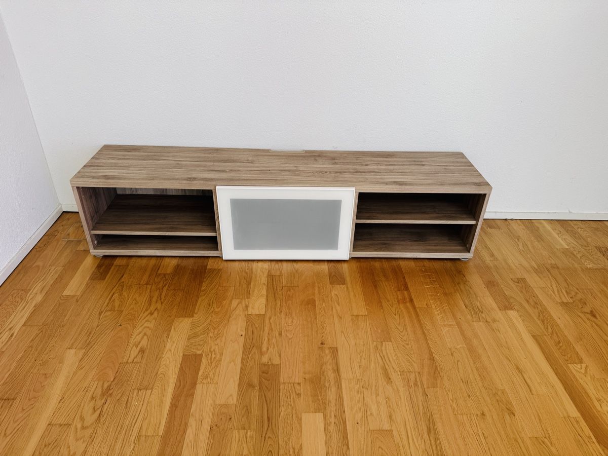 Ikea Meubles TV: Lowerboard / TV Möbel – D'occasion à Mülligen par Raphii93 1