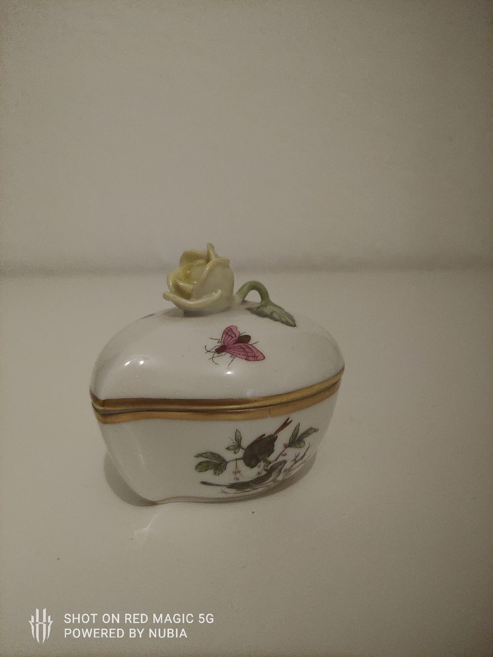 Herend Figuren: herend hungary handpainted kleine blume schatulle – Gebraucht aus neuhausen von vwg_9hjs 1