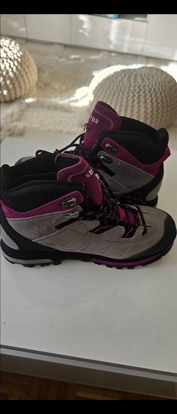 Sherpa Scarpe da donna: Sherpa Belbas V Wanderschuhe Grösse 40 – Nuovo e nell'imballaggio originale da Adliswil venduto da sushipeti 2
