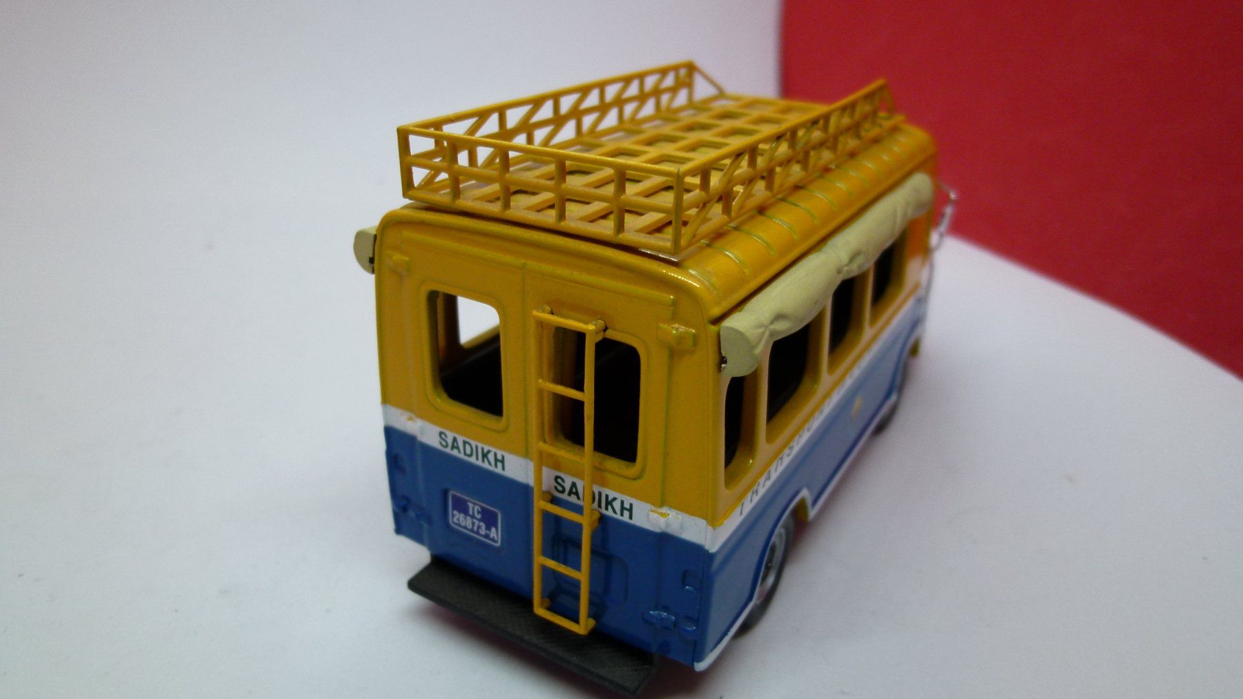 Renault Modellini d'auto: Renault  "Saviem" - Bus "Arabien oder" ?? - top Rarität – Usato da Reiden venduto da Aston2 3