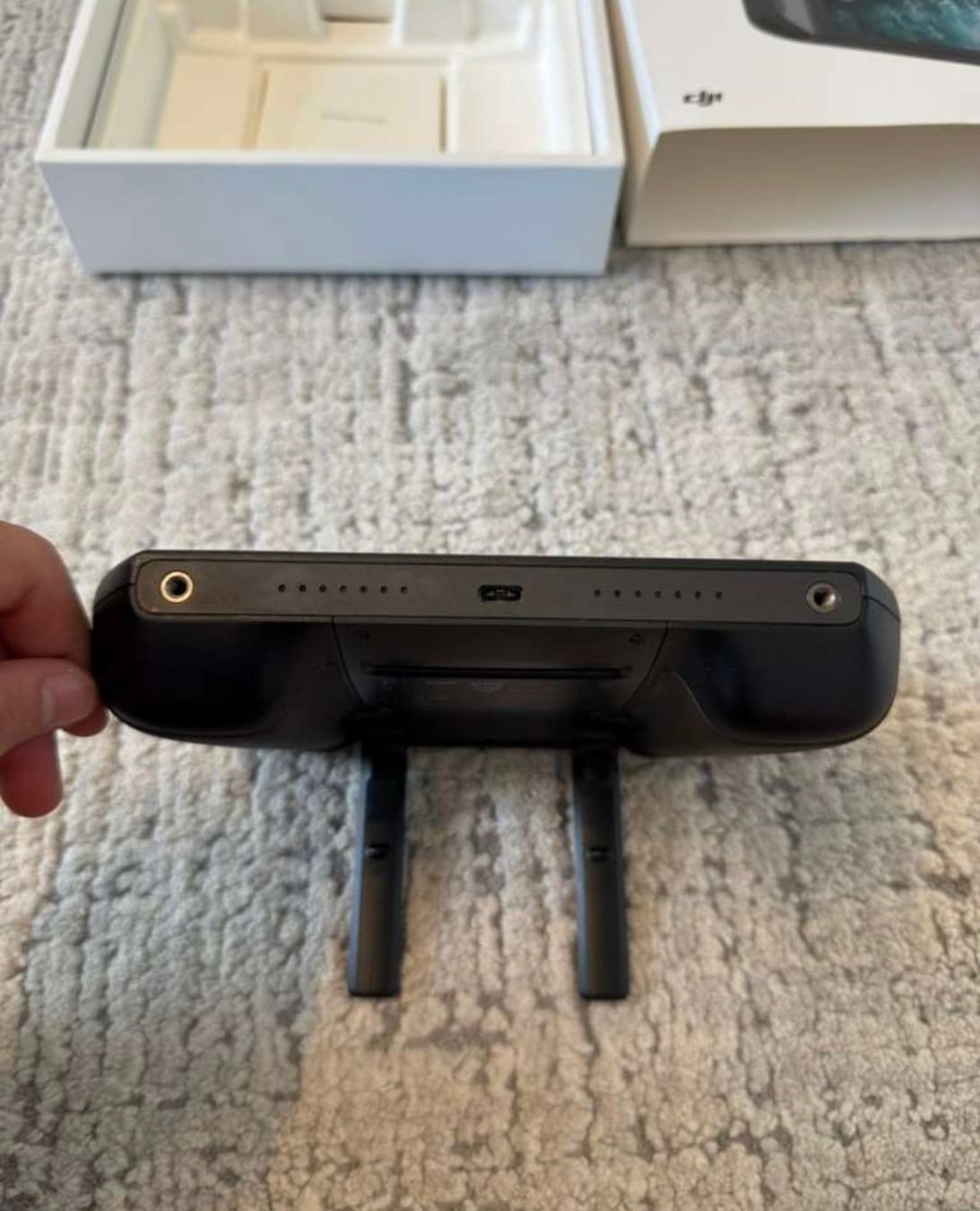 DJI Telecomando: DJI Smart Controller Fernbedienung – Usato da Adliswil venduto da Martina.Zelenakova 1