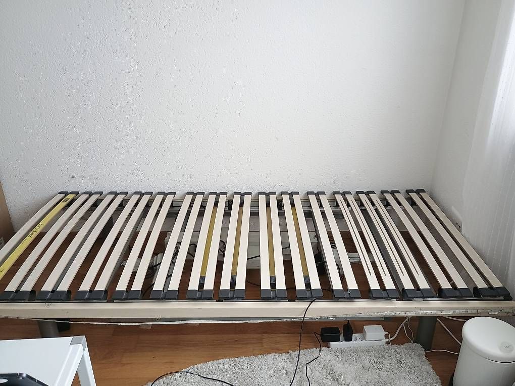 Letti: Elektrisches Bett 200x90 cm – Usato da Zürich venduto da Janmiral 1