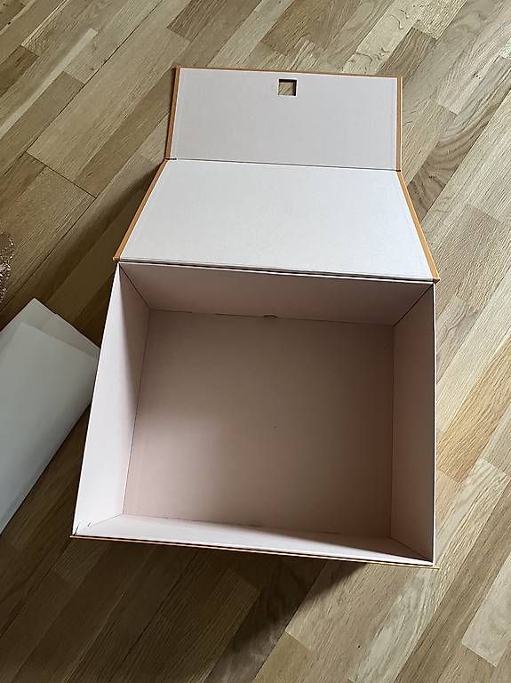 Sonstige Dekorationen & Accessoires: Louis Vuitton scatola – Gebraucht aus Gandria von mar_5yvs 1