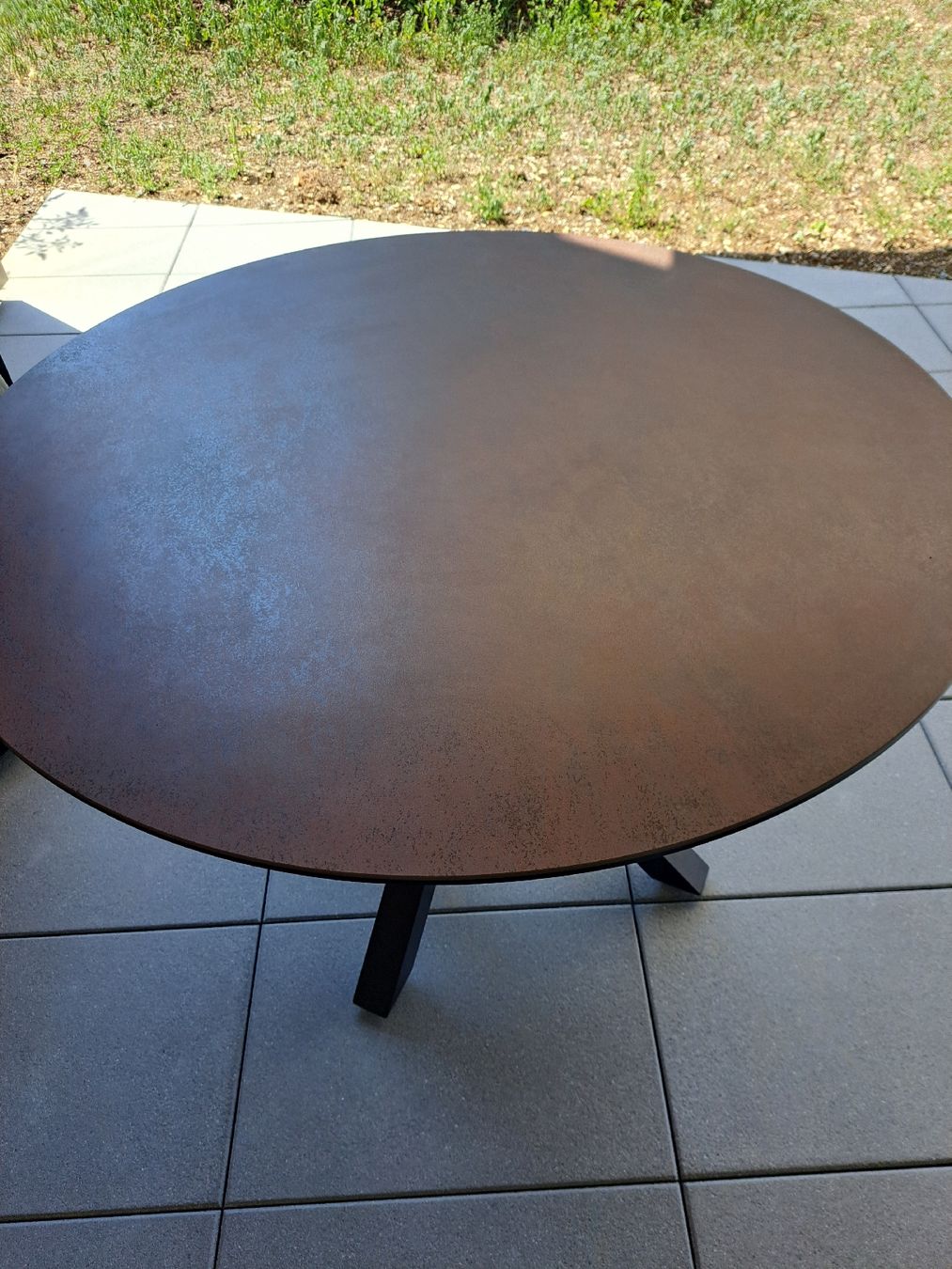 Conforama Tavoli: runder Esstisch Heaven rostfarbig 120 cm – Nuovo (secondo la descrizione) da Beringen venduto da Fluegue 1