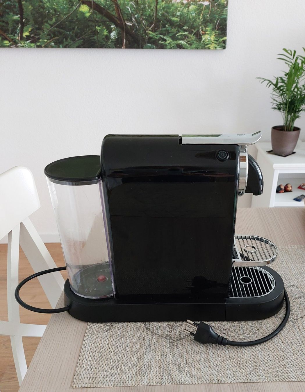 De'Longhi Macchine per caffè & Macchine per espresso: DeLonghi Nespresso Maschine – Usato da Bellach venduto da bri_m8rs 2