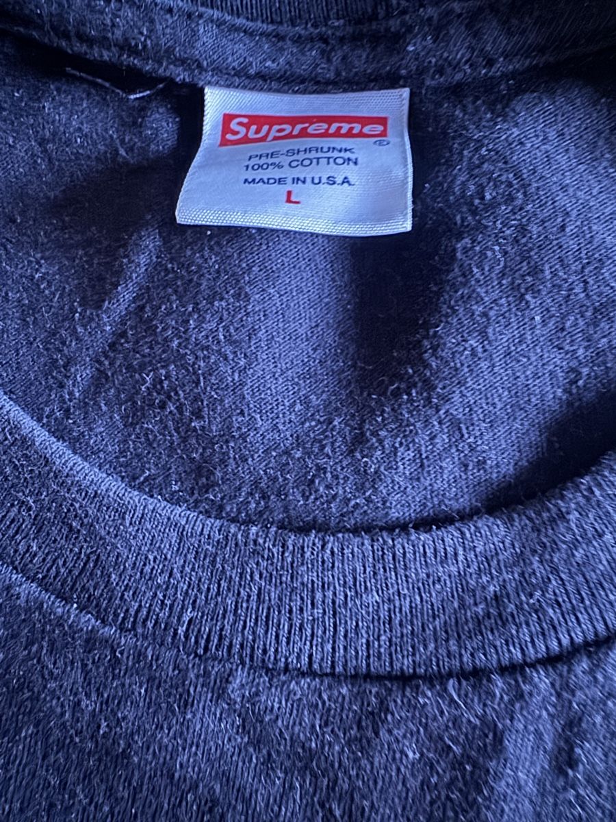 Supreme T-shirt: Supreme T-Shirt – Usato da Bern venduto da and_9b9q 3