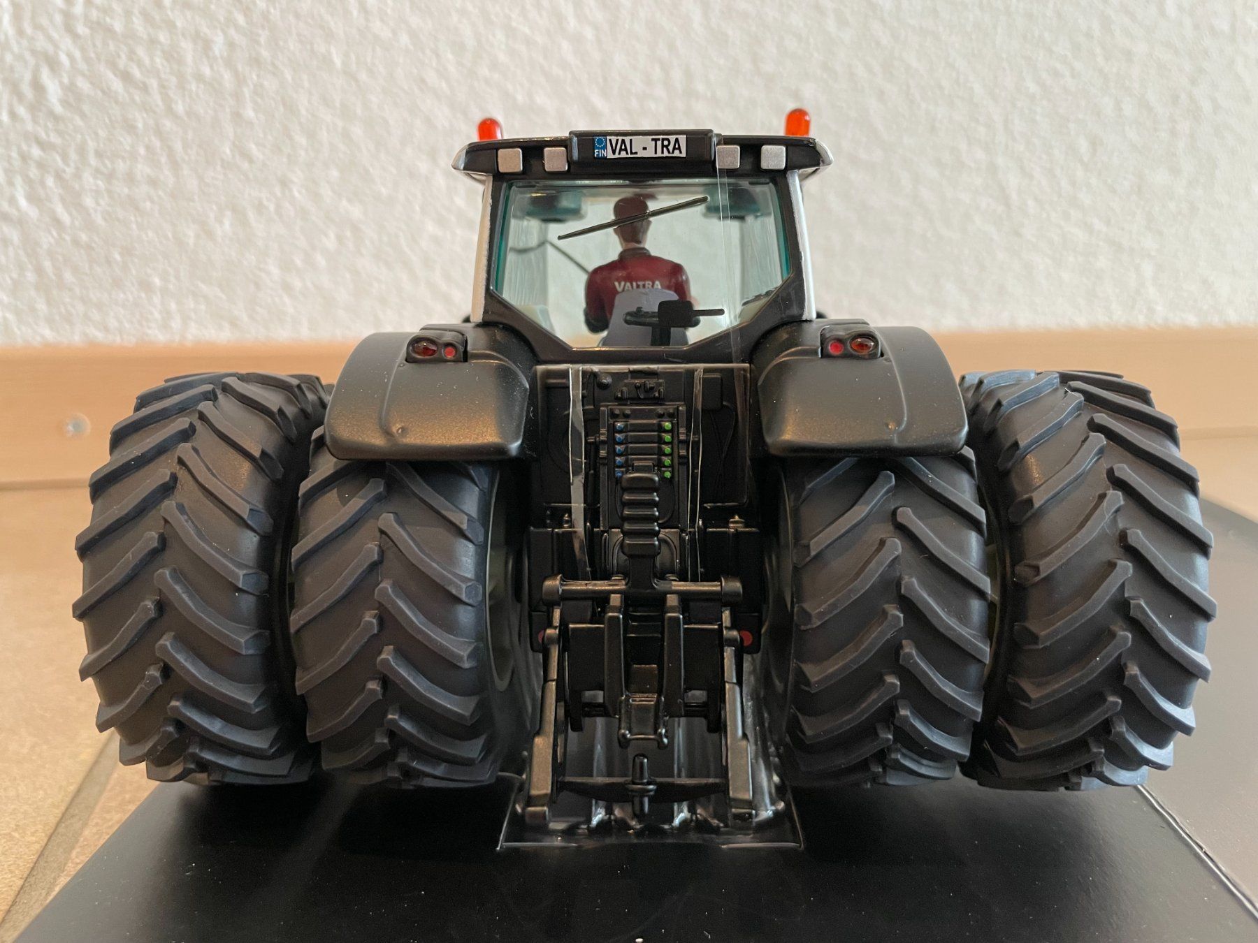 Valtra Trattori: SIKU Valtra T191 – Nuovo e nell'imballaggio originale da Kreuzlingen venduto da Stefan1150 3