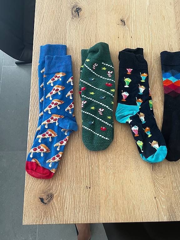 Calze: Diverse Socken – Usato da Oberwil-Lieli venduto da Jo-Ke