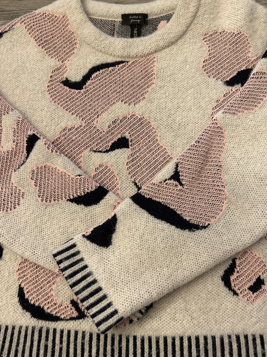 Marc Cain Maglioni & Felpe: Pullover von Marc Cain, 38/40 – Nuovo (secondo la descrizione) da Walchwil venduto da lil_6t8v 2