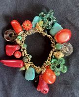 Charm-Armband mit vielen Anhängern: Koralle,Jade, Türkis, Mu