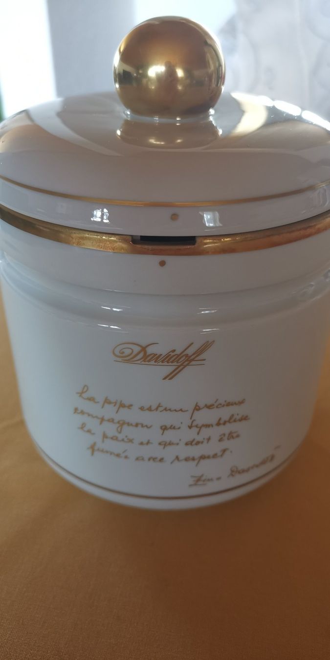 Davidoff Humidore: Tabakdose Davidoff, Porzellan Langenthal – Gebraucht aus Hausen AG von inf_c5y7