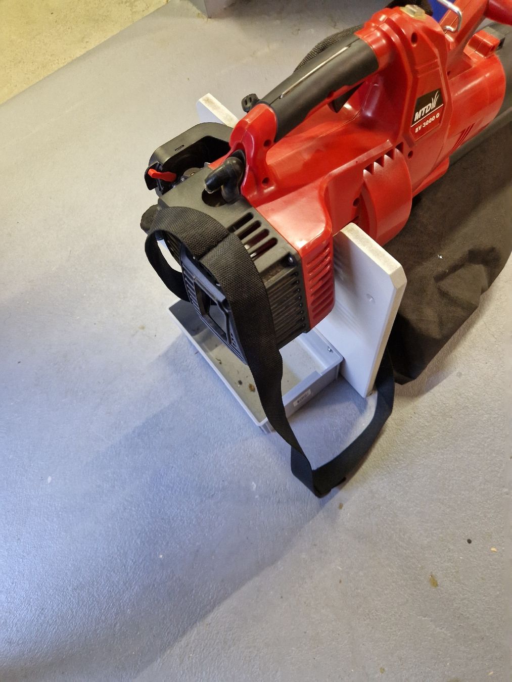 Soffiatori & Aspiratori per foglie: MTD BV 3100  Laubsauger / Bläser - Häcksler – Usato da Koppigen venduto da Phoenix998 3
