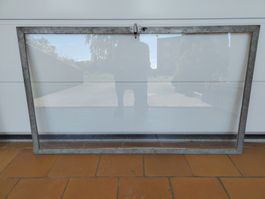 Keller Fenster