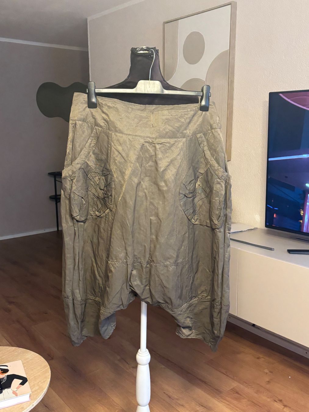 Pantaloni: Elsewhere Sarouel Tiefschritthose  Baumwolle – Usato da St. Margrethen SG venduto da dijanaO 5