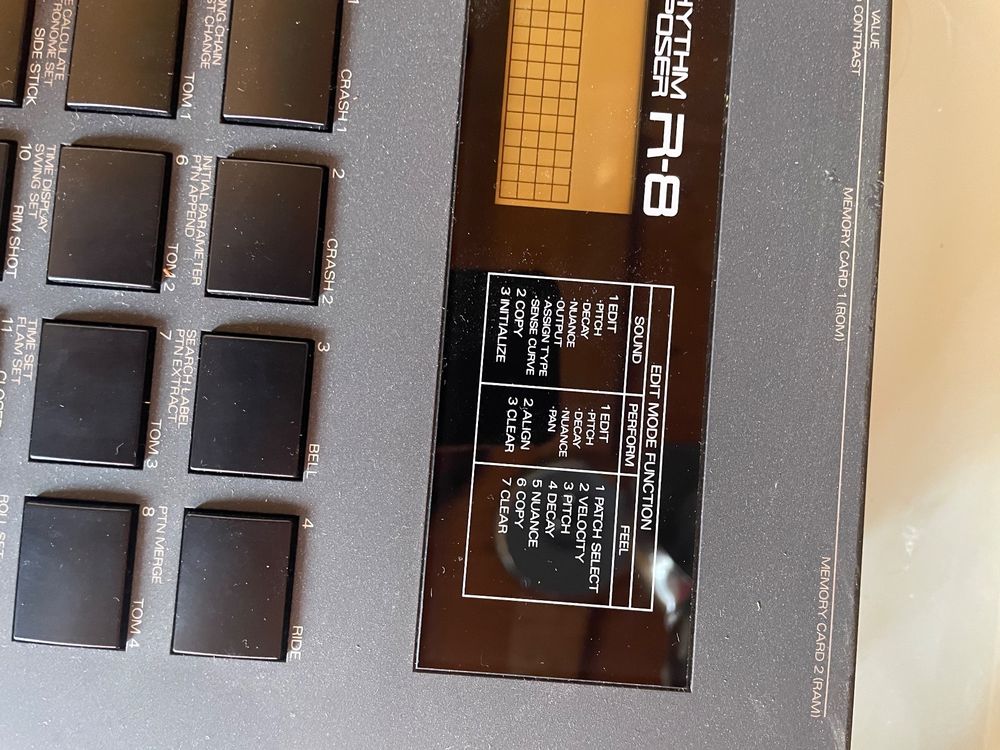 Roland R8 Drum computer drum machine Kaufen auf Ricardo