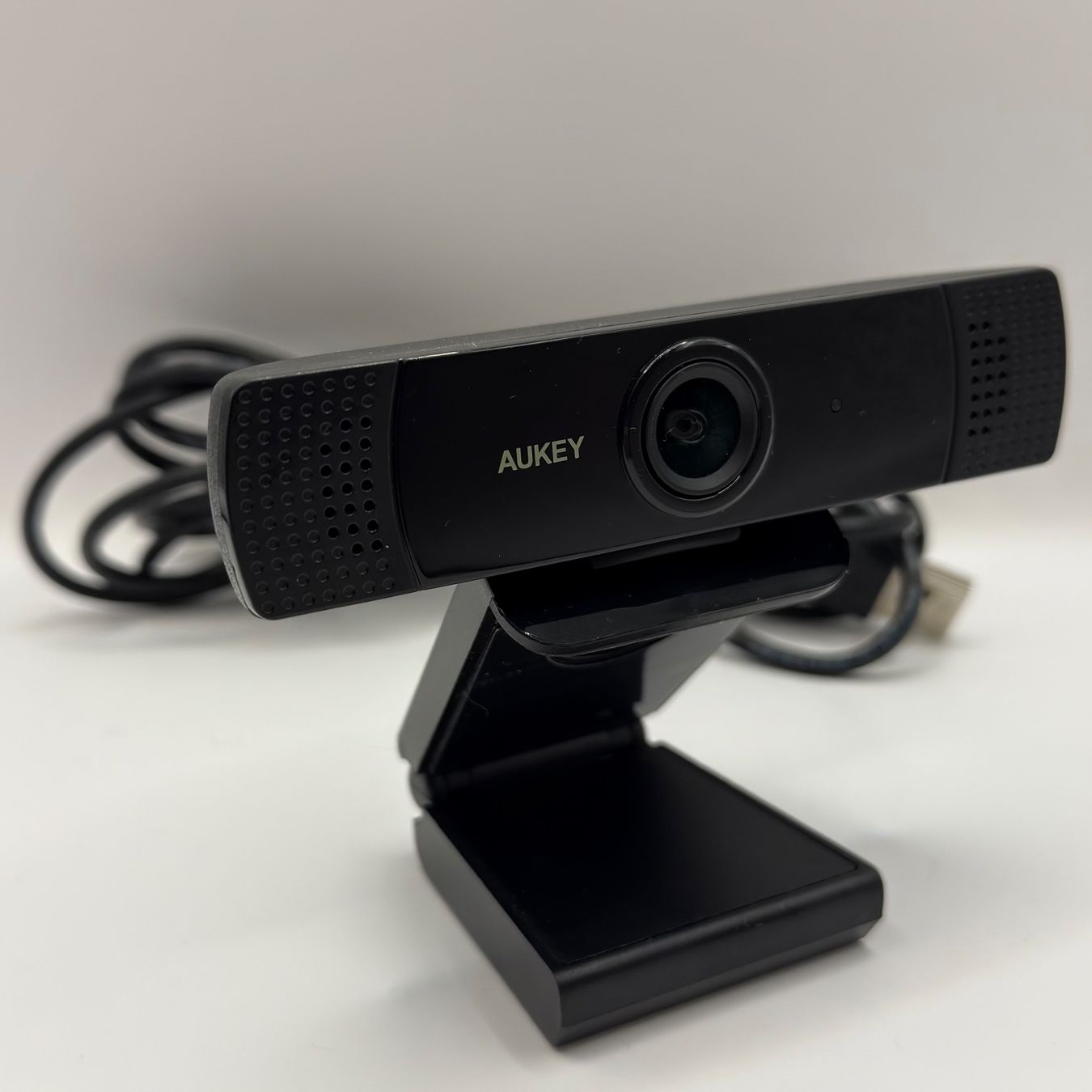 Aukey Webcam: AUKEY PC-LM1E - Webcam (Schwarz) – Usato da Dietikon venduto da gab_qz7y