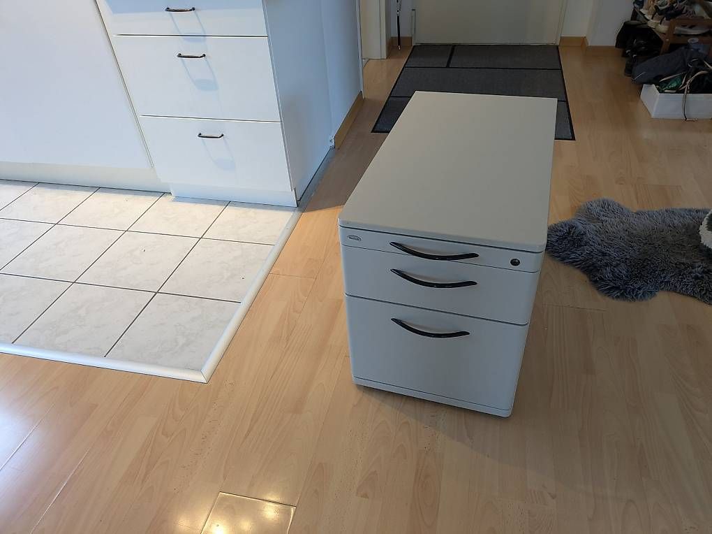 Korpus: Rollcontainer – Gebraucht aus Zürich von jol_v9wx 1