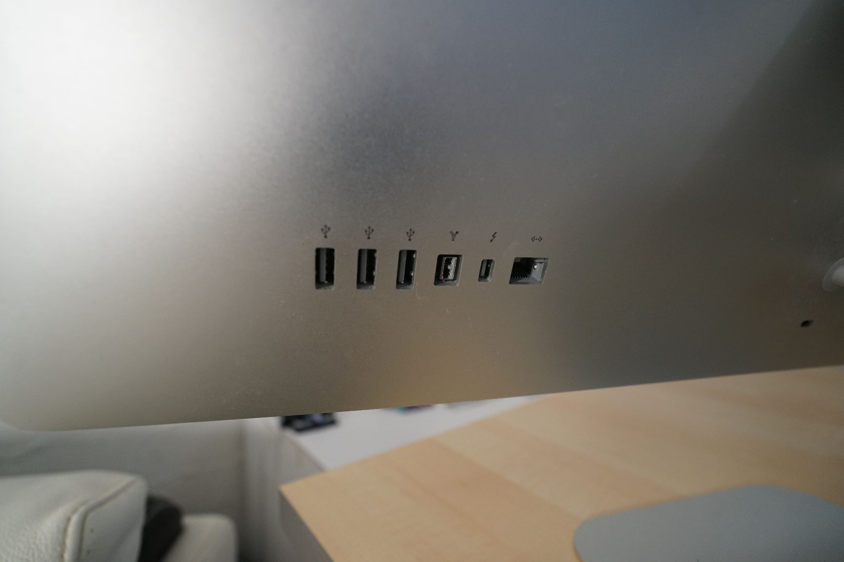 Apple Monitore: Apple Thunderbolt Display 27 Zoll – Gebraucht aus Biberist von  5