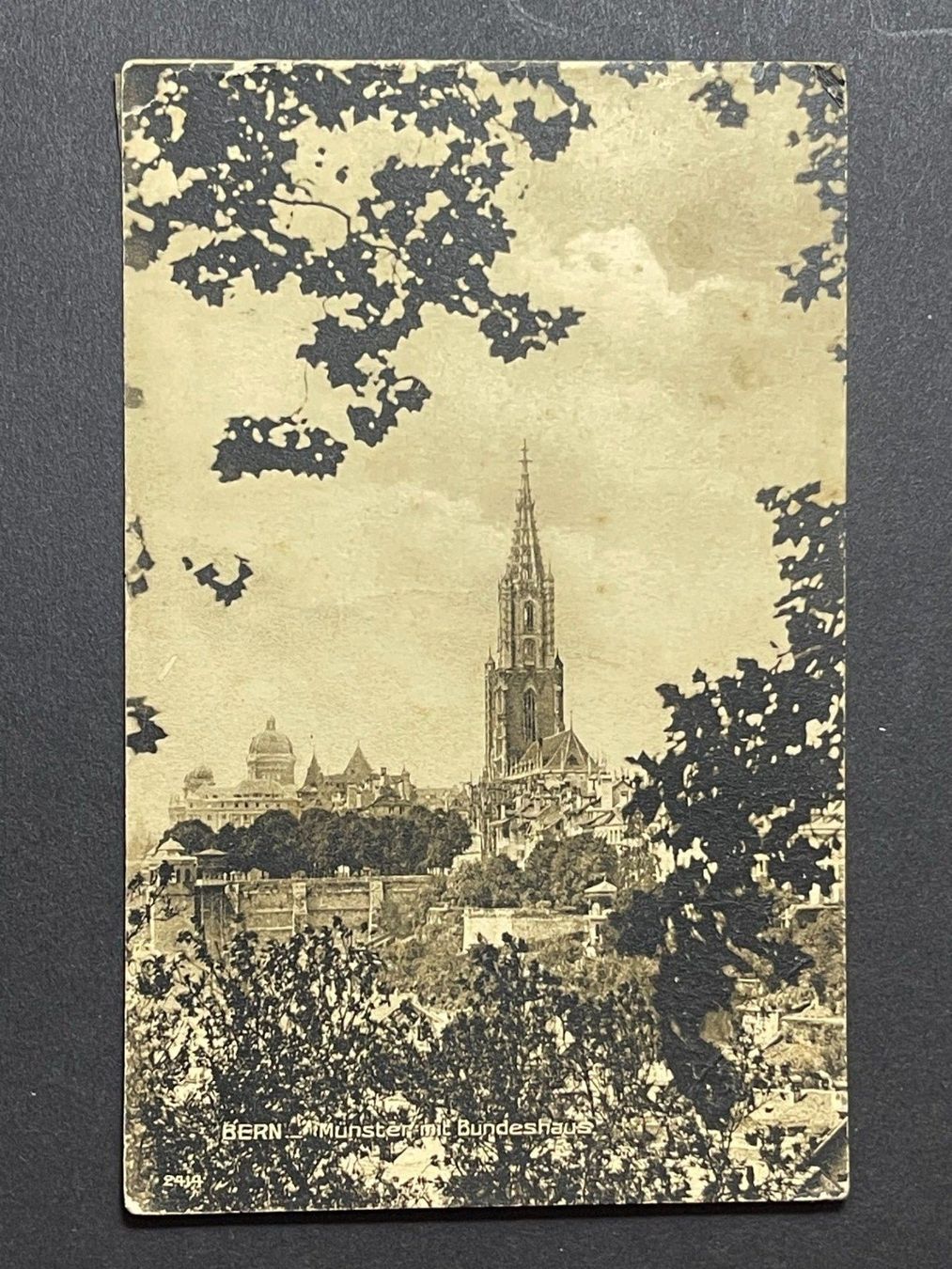 Cartes postales: Bern, Münster mit Bundeshaus – D'occasion à Steg VS par _vinci_