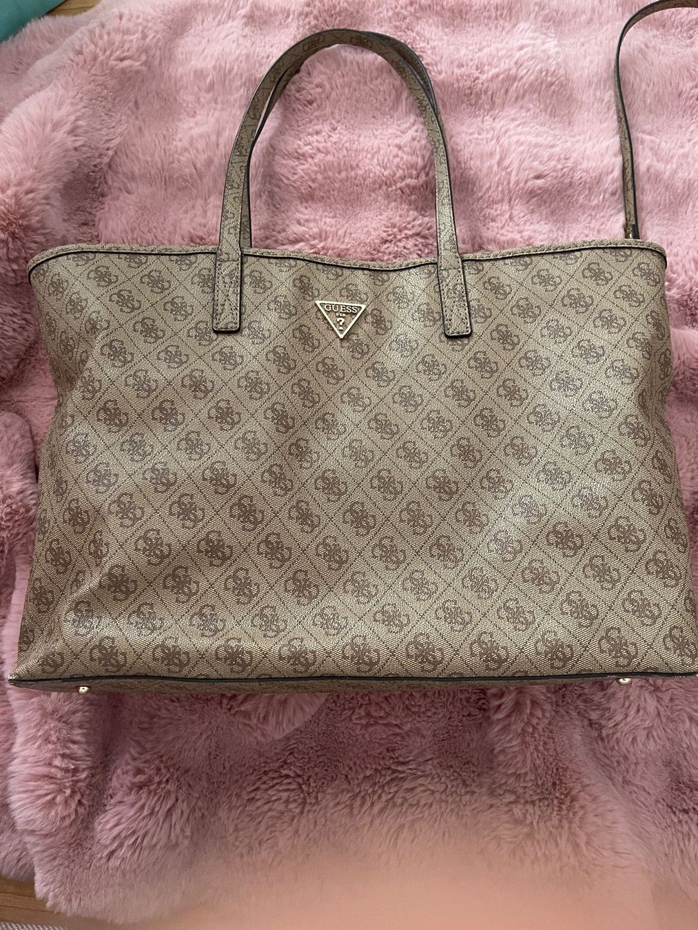 Guess Taschen für Damen: Guess Bag – Gebraucht aus Kaiserstuhl AG von bai_ytp6 3