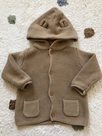 Neue süsse Strickjacke, Grösse 9-12 Monate
