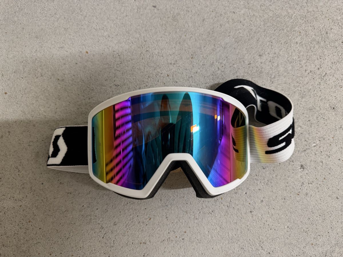 Alpina Caschi: Skihelm inkl Skibrille – Usato da Weinfelden venduto da Art_VM 5