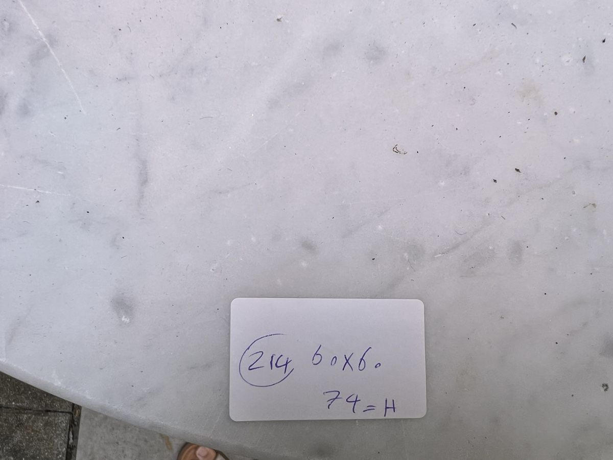 Tische: Rundtisch mit Eisengussfuss (214) – Gebraucht aus Glattfelden von maa_qcj8 7