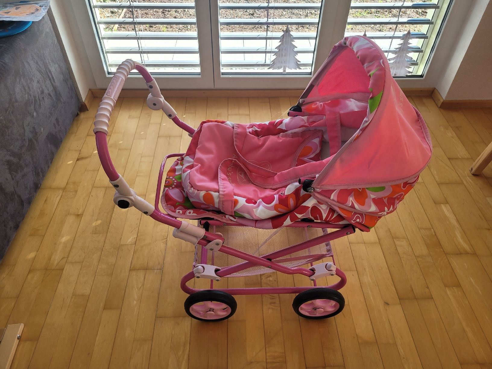 Carrozzine per bambole: Puppenwagen Pink – Usato da St. Margrethen SG venduto da SamusAran