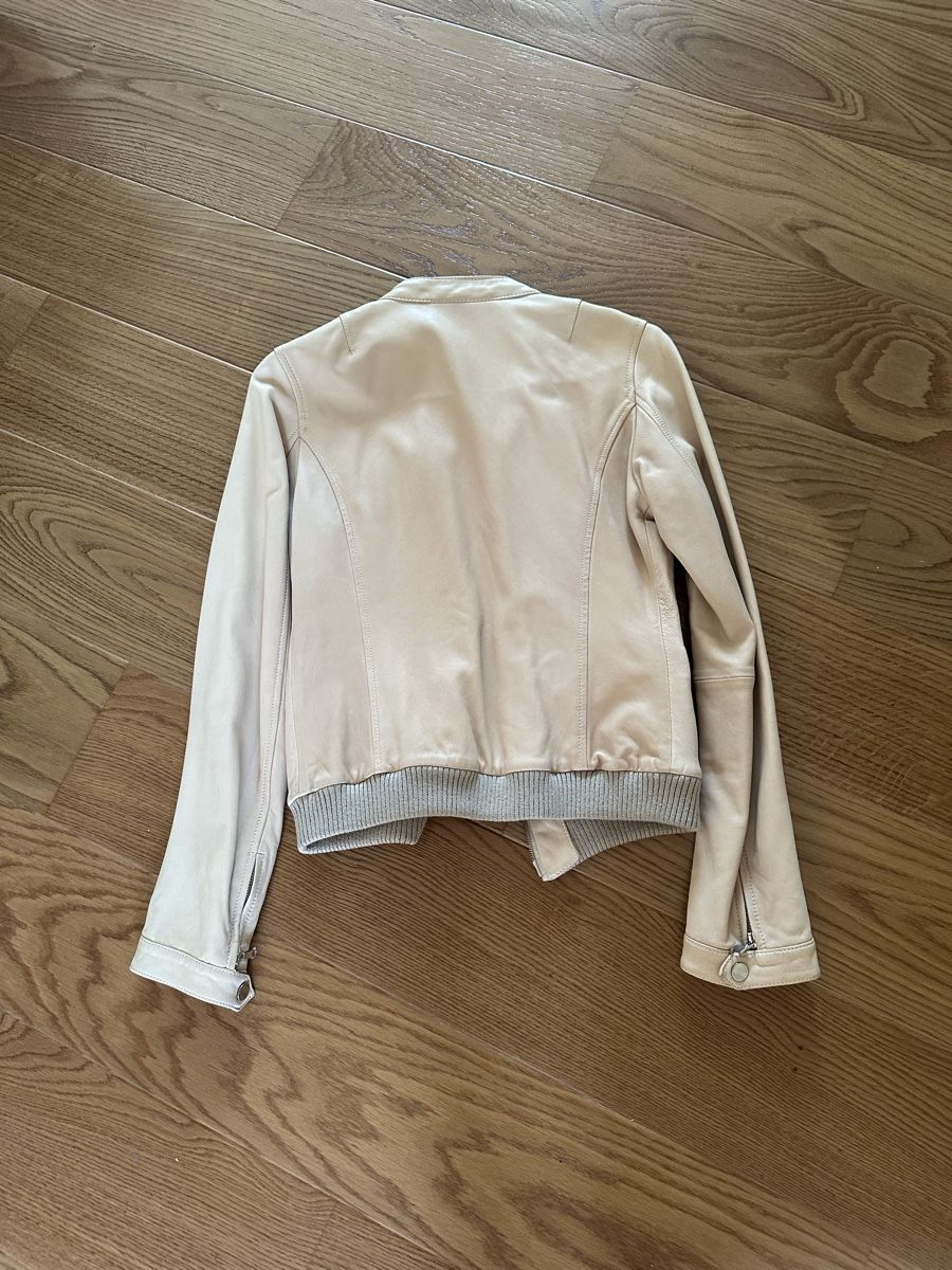 Massimo Dutti Giacche: Stylish Light Beige Leather Jacket Massimo Dutti – Nuovo (secondo la descrizione) da Männedorf venduto da primavera22 4