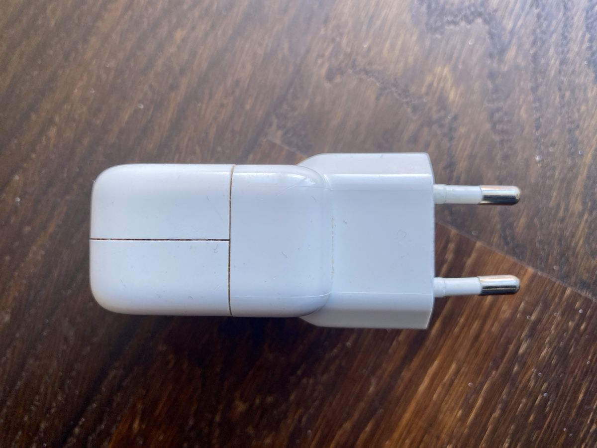 Ladegeräte: Apple USB Power Adapter A1401 (12W) – Gebraucht aus Winterthur von Crazycorner 2