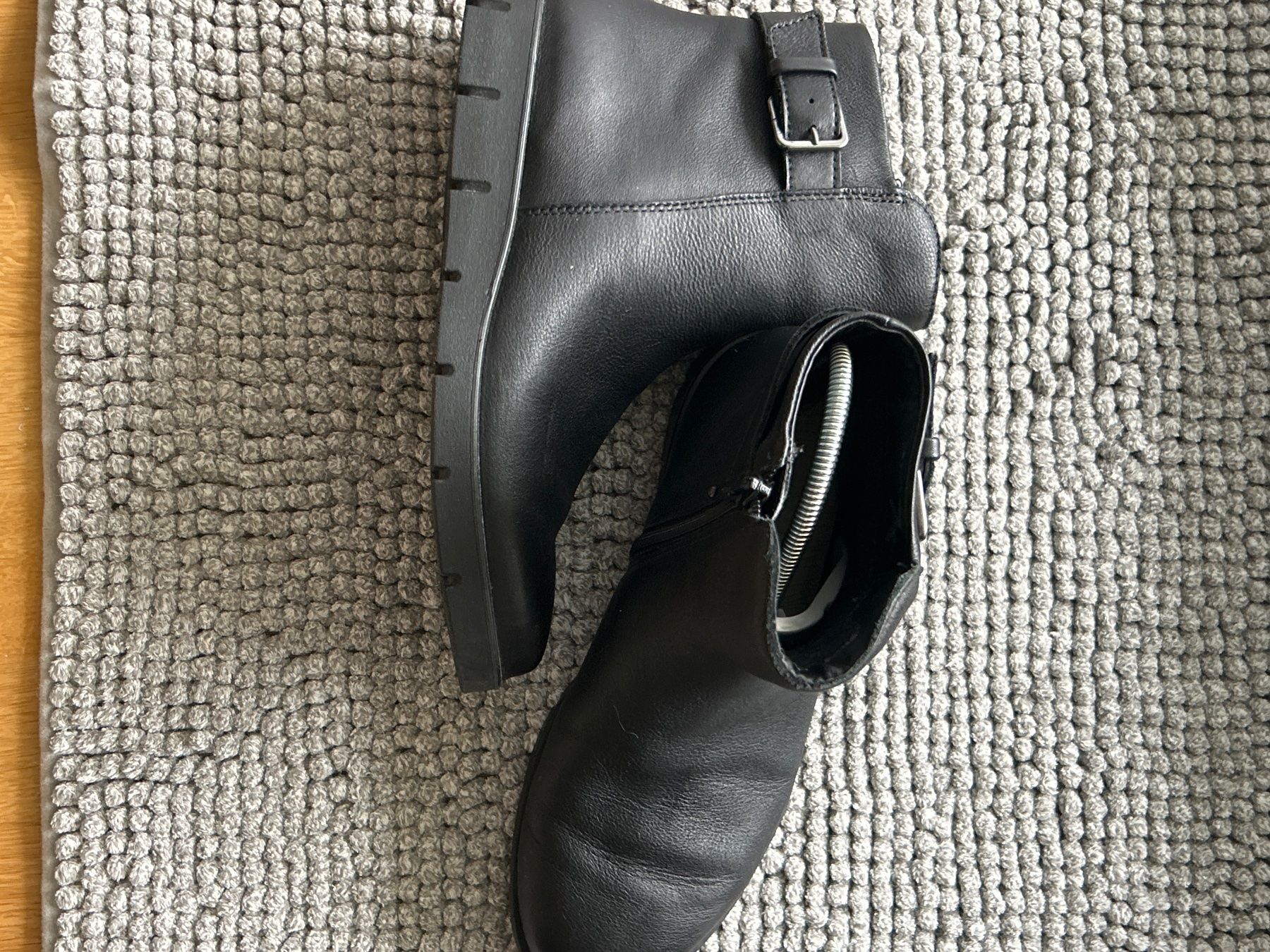 Ecco Scarpe da donna: Ecco Stiefelette Gr.37 wie neu – Usato da Feuerthalen venduto da Anna_Swift 6
