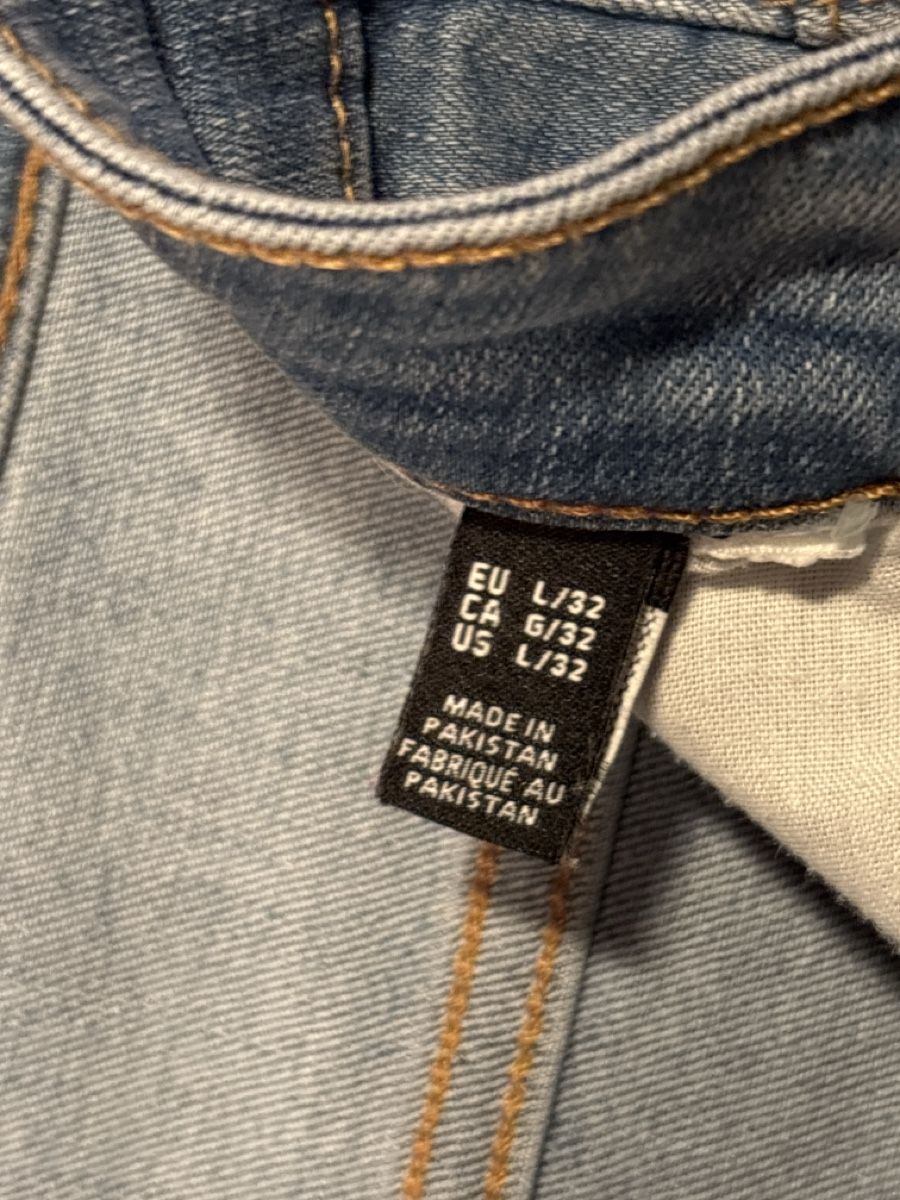 Vero Moda Jeans: Jeans Vero Moda Grösse L/32 – Gebraucht aus Unterentfelden von Lavach 2