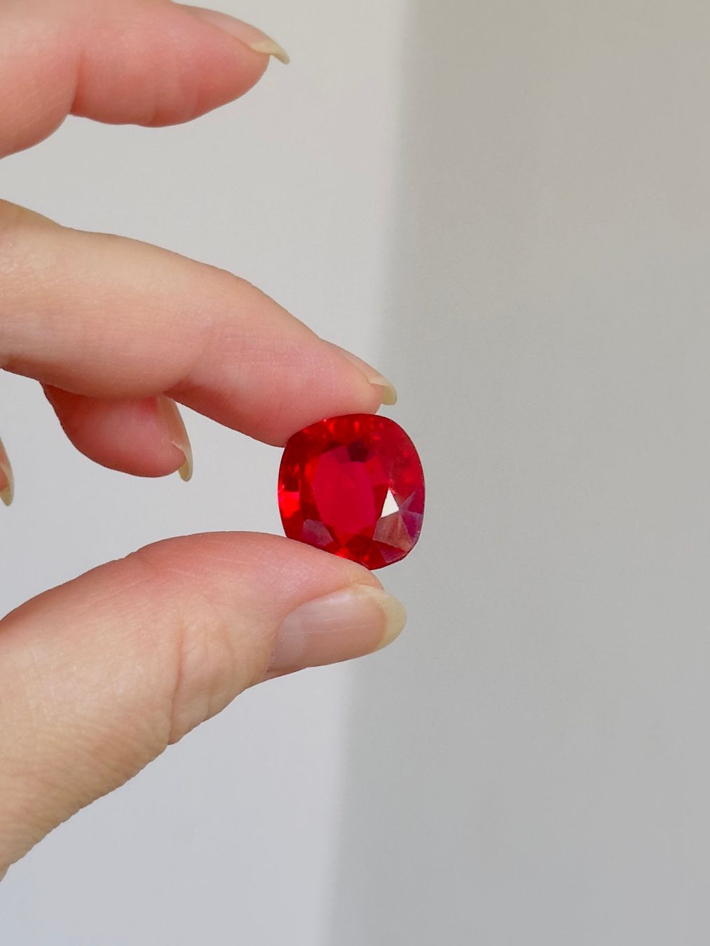 Pietre preziose: Certified 26.50 Ct – Nuovo e nell'imballaggio originale da Genève venduto da AWWA 6