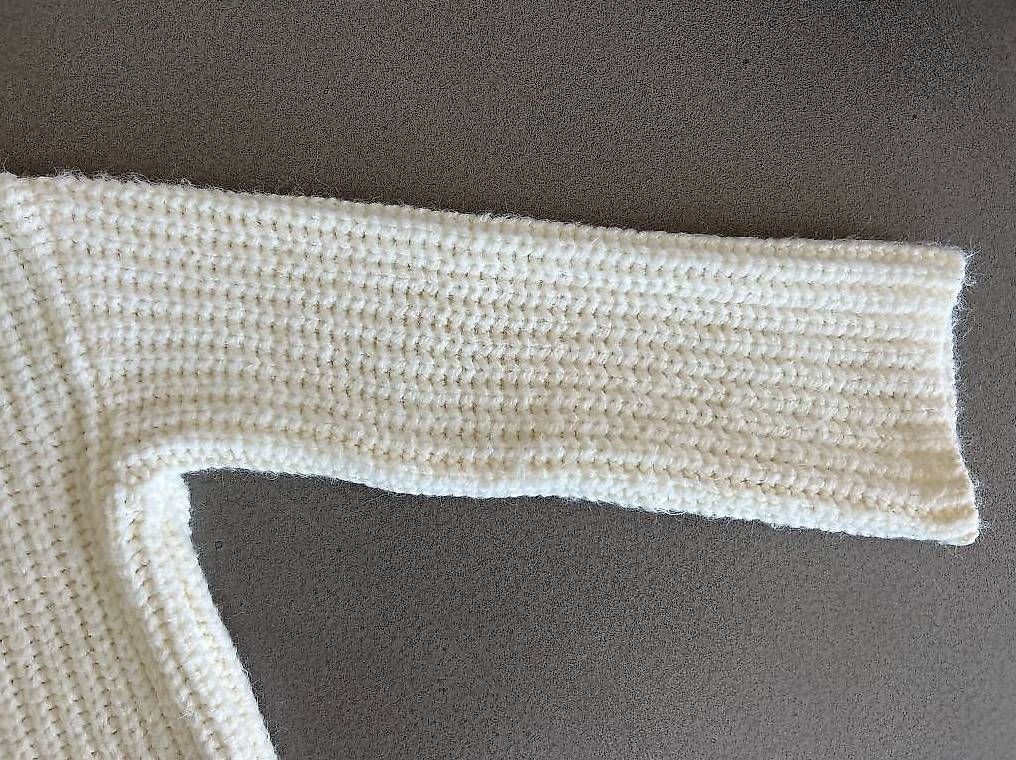 Bershka Maglioni & Felpe: Pullover offwhite Gr. S Bershka – Nuovo (secondo la descrizione) da Oberrohrdorf venduto da Augustus5 2