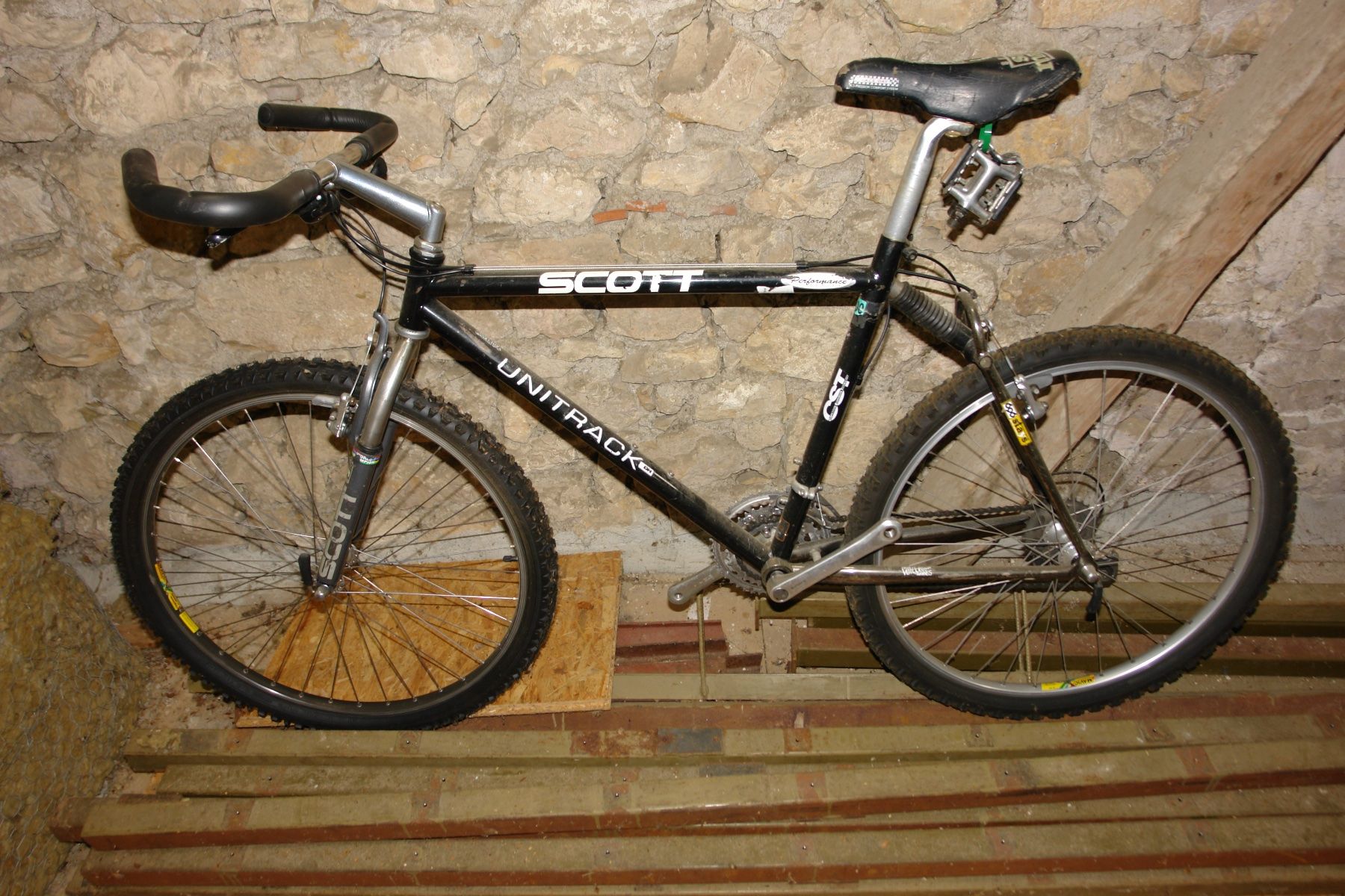 Scott Biciclette: Scott Unitrack Fully classic vintage MTB VTT – Usato da Rebeuvelier venduto da lemondediplomatique 3