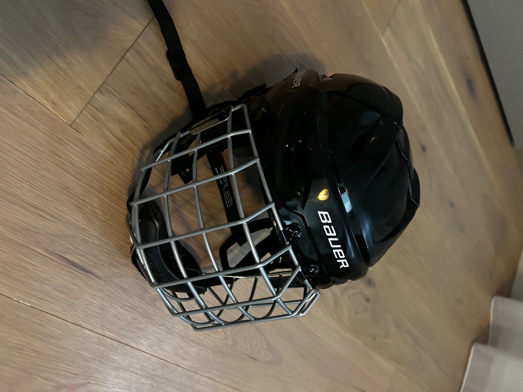 Bauer Caschi: Nauer BAUER Helm Combo Re-Akt 55 schwarz S – Usato da Hittnau venduto da noschalo888 2