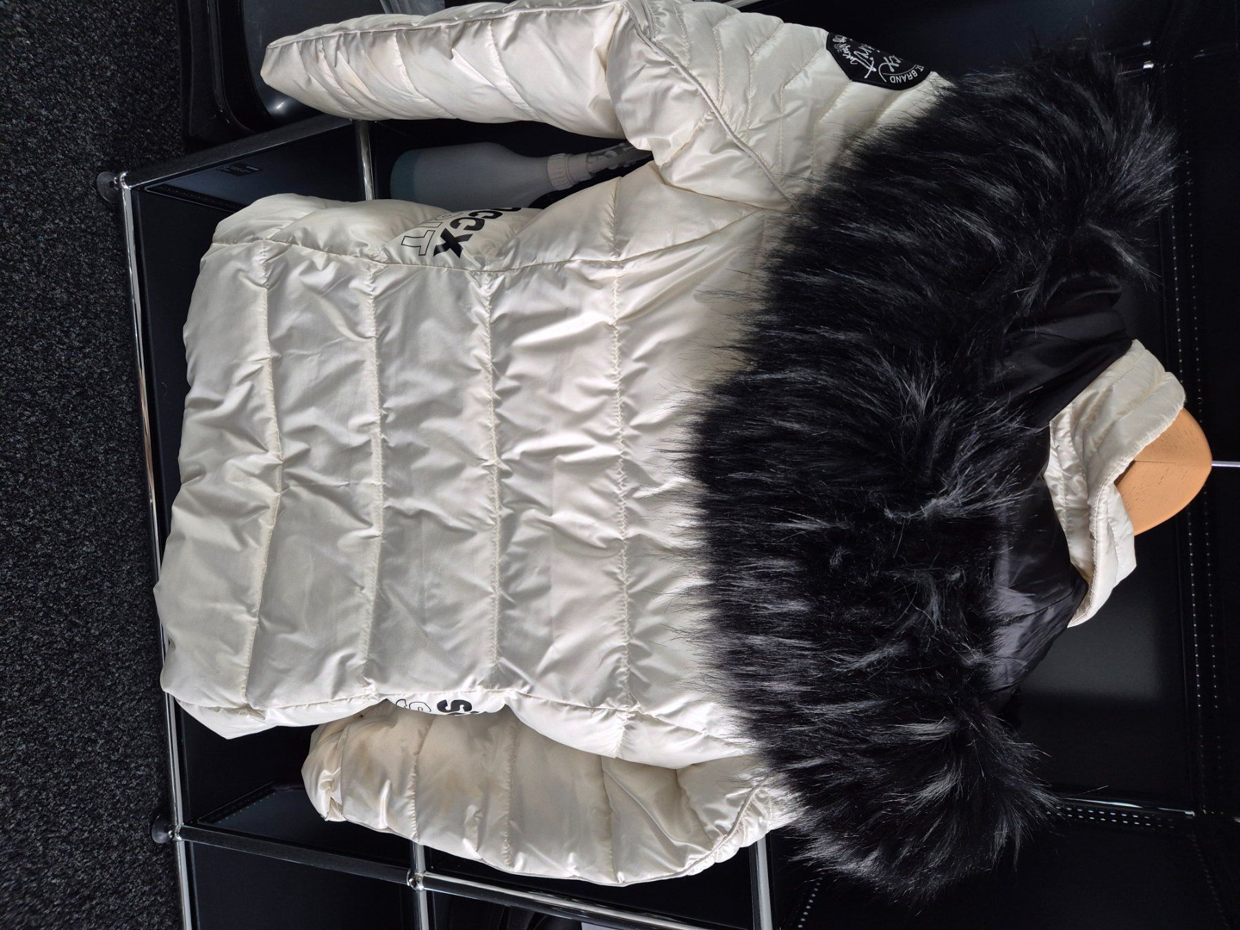 Jacken: Winterjacke – Neu (gemäss Beschreibung) aus Thun von AbarthC 1