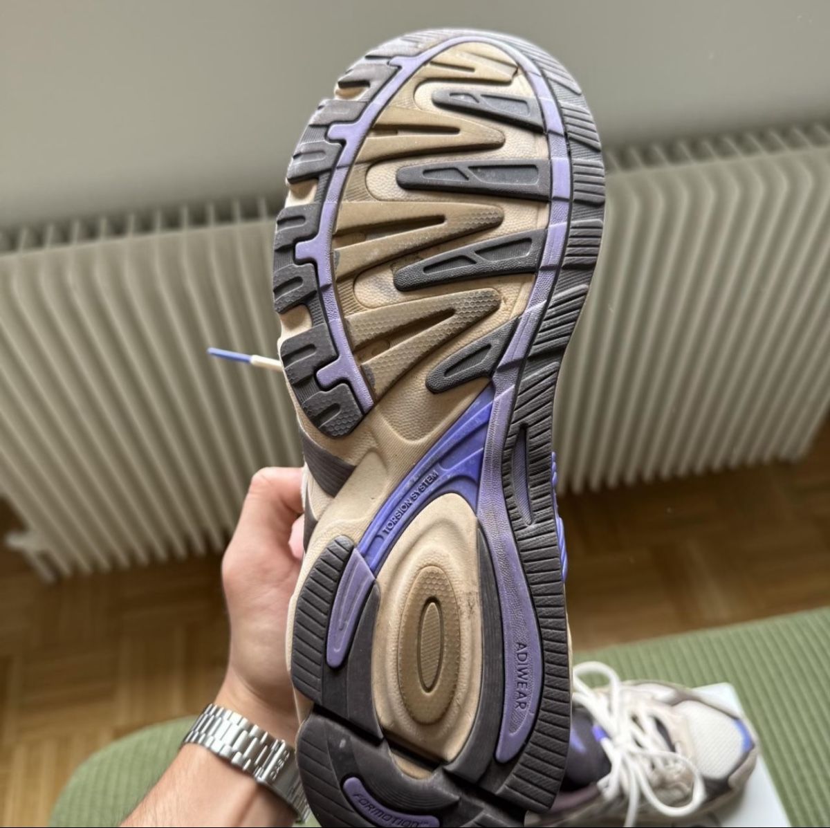 Adidas Scarpe da uomo: Adidas Response x Bad Bunny – Usato da Bern venduto da mat_6z2x 3
