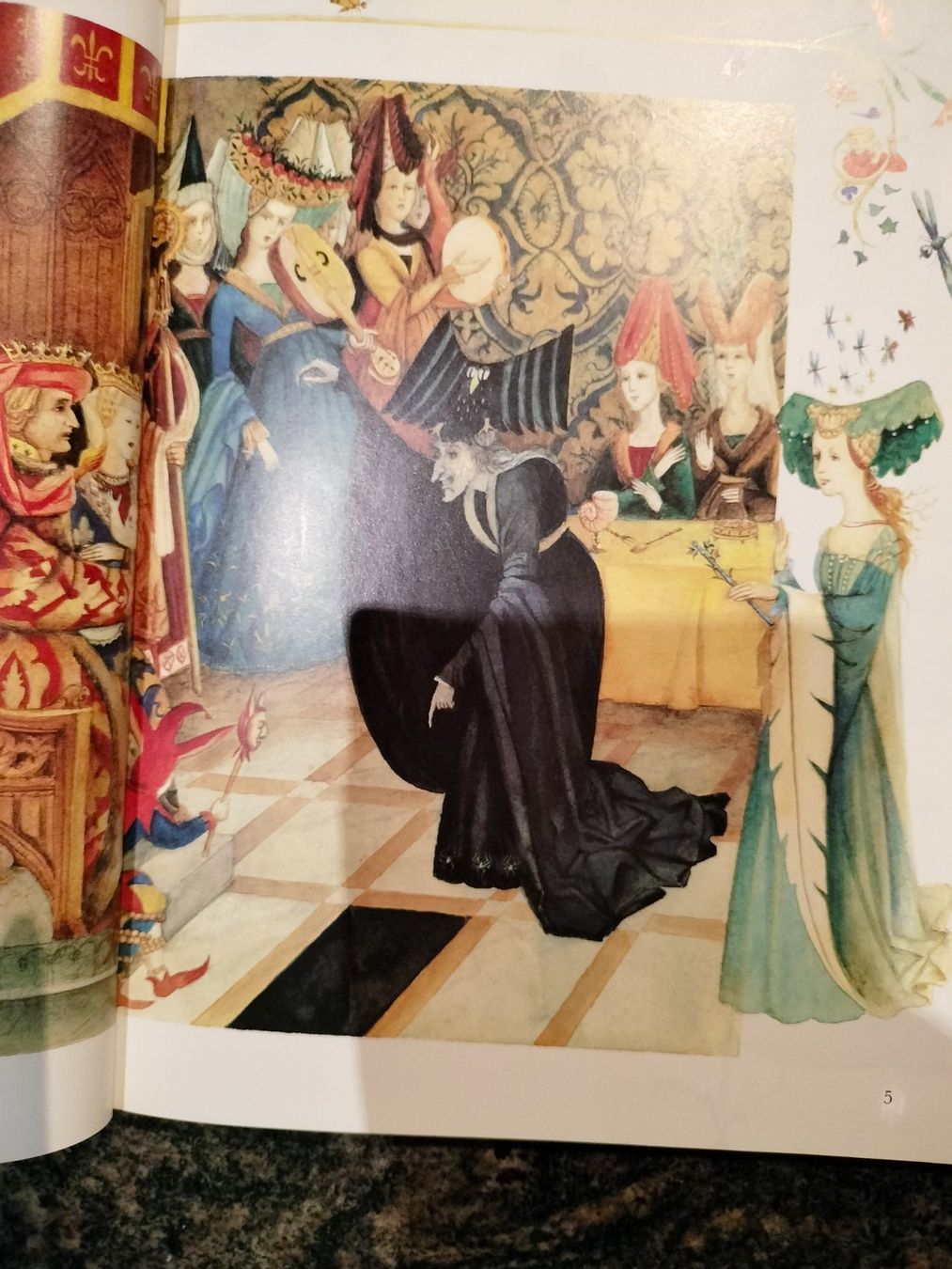 Libri: Les plus beaux contes de Perrault – Usato da Cortaillod venduto da rozinna 4