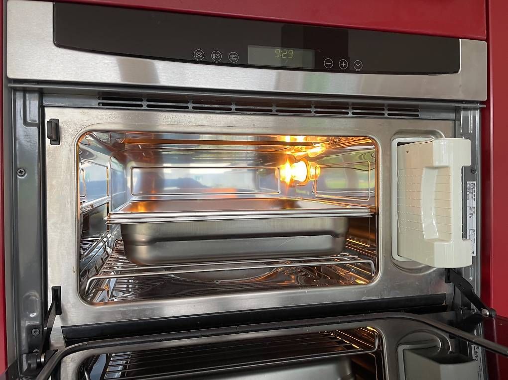 Forni: NEFF Elektro-Dampfgarbackofen-Mega 8722 N – Usato da Thayngen venduto da mha77