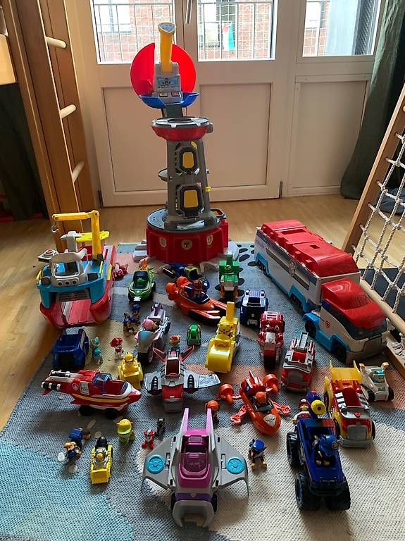 Giocattoli: Paw Patrol Sammlung – Usato da Basel venduto da fredsaidfred