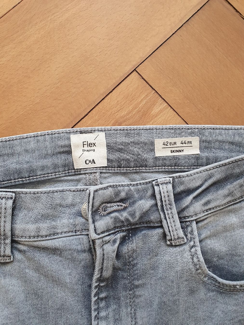 C&A Jeans: Hose von "C&A" / Grösse 42 – Usato da Brunnen venduto da DianaB1991 1