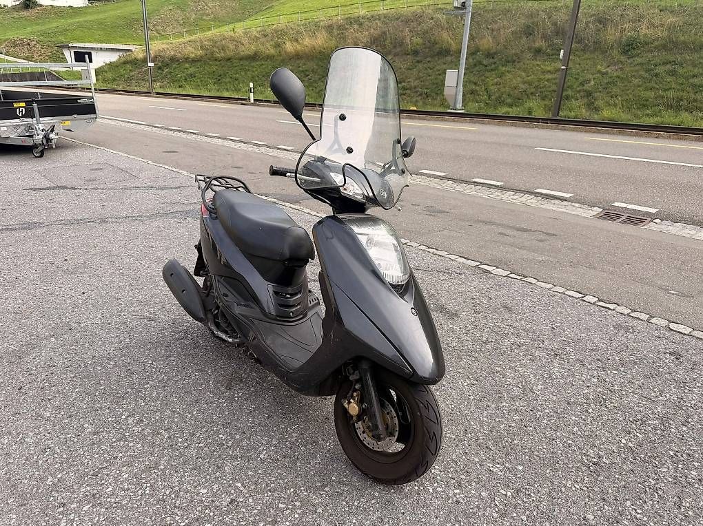 Yamaha Scooter: Roller Yamaha XC 125 ab MFK – Usato da Gais venduto da MAX-Anhaenger